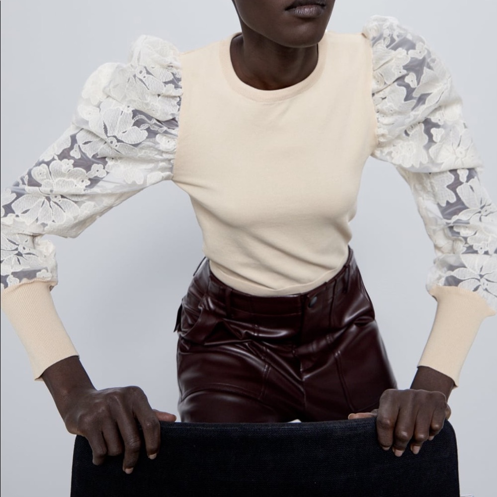 BLOGGERS FAV! ZARA KNIT TOP WITH LACE SLEEVES - Picture 15 of 16